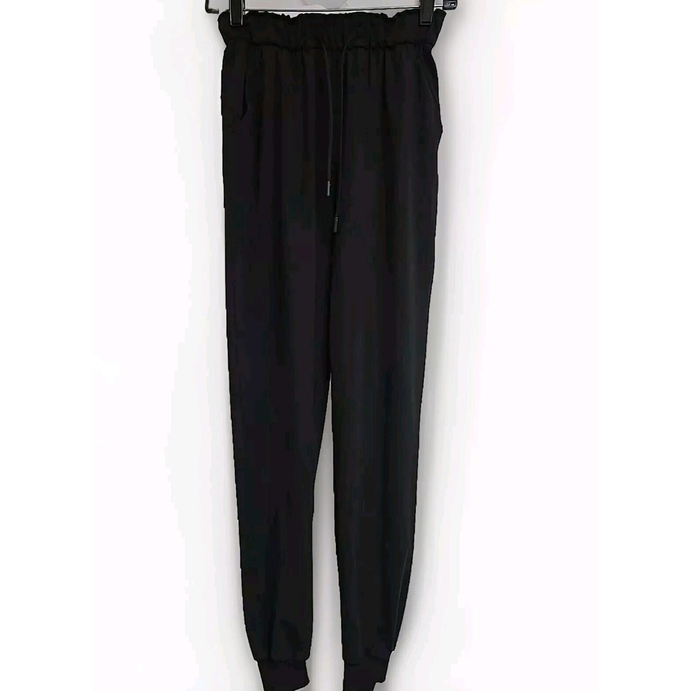 Lululemon Stretch Luxtreme High Rise Jogger Nulu Pockets Soft Black Size 2 VGUC